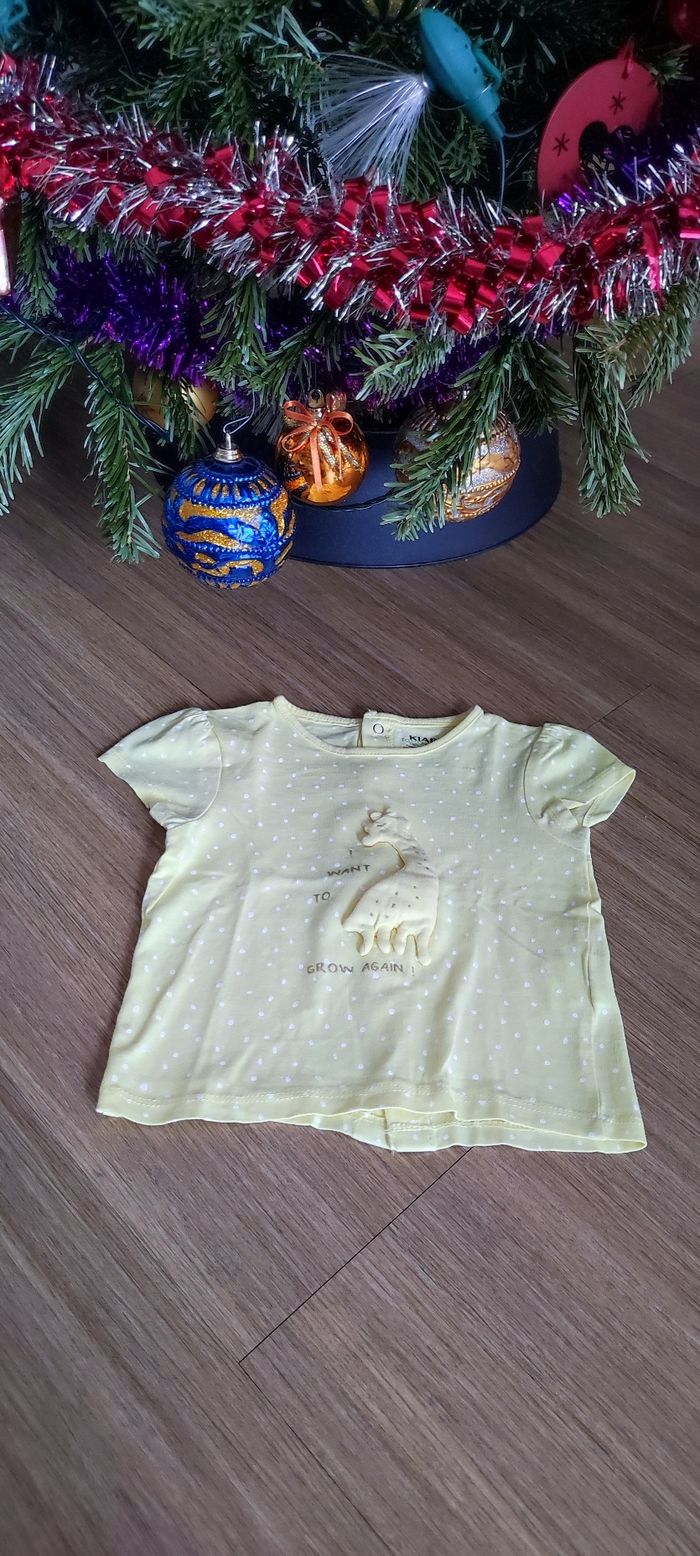 🦒 T-shirt Kiabi Bio "Petite Girafe" - 12 Mois 🦒 - photo numéro 2