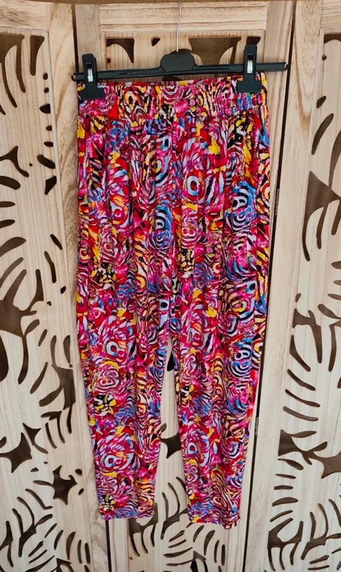Pantalon fluide et légère imprimée