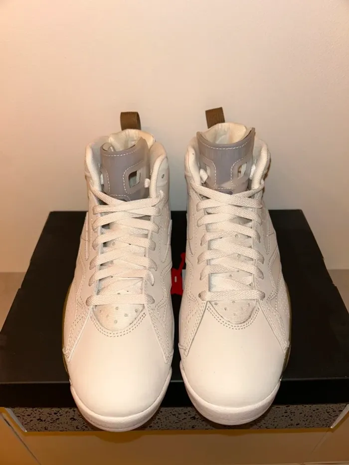 Basket Jordan MVP neuve T.41 - photo numéro 2