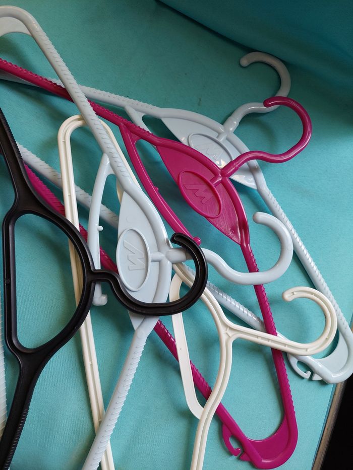 Lot de cintres - photo numéro 2