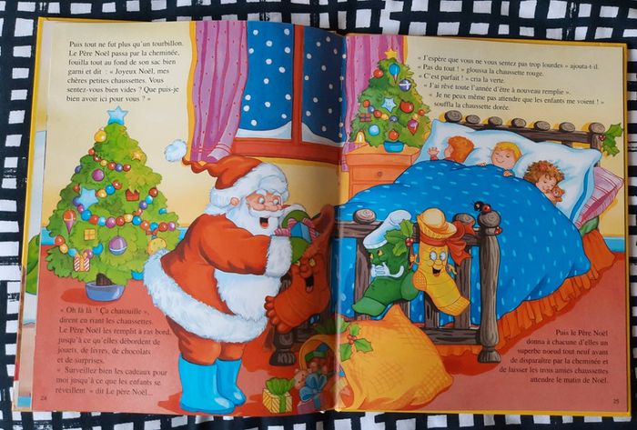 Livre Mes plus belles histoires de Noël - photo numéro 13