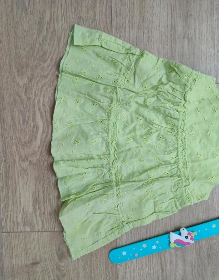 Robe Grain de blé 3 mois très bon état - photo numéro 3