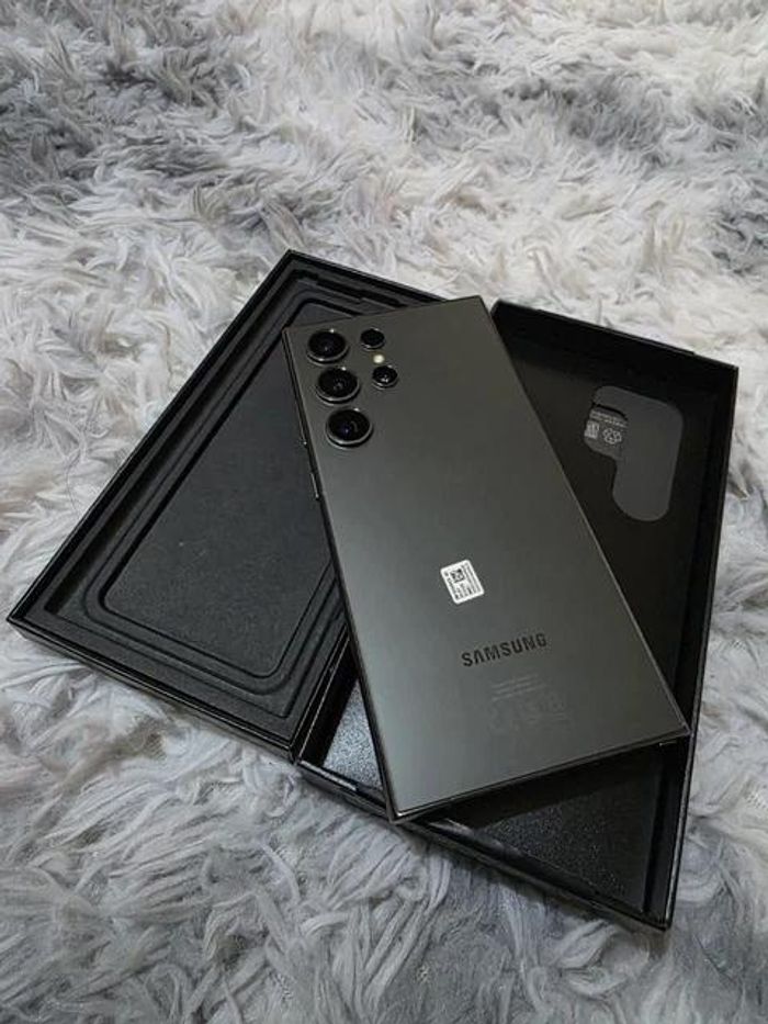 Samsung Galaxy S24 Ultra - 512 Go - Noir