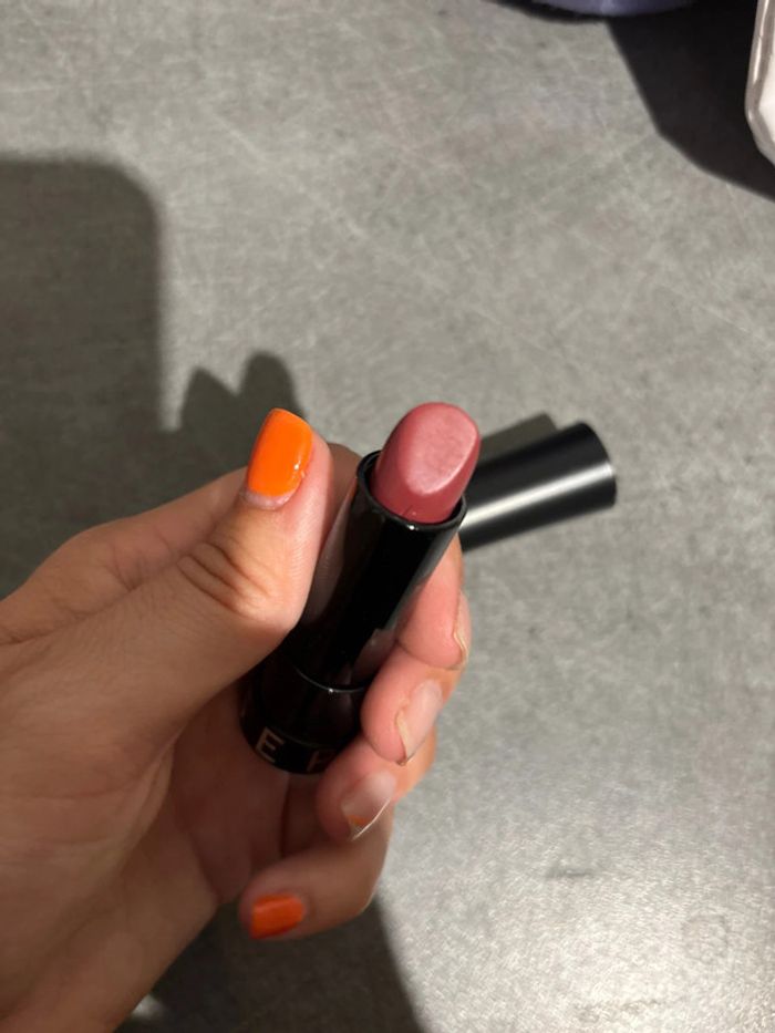 Rouge à lèvre Sephora Rouge Crème - photo numéro 5