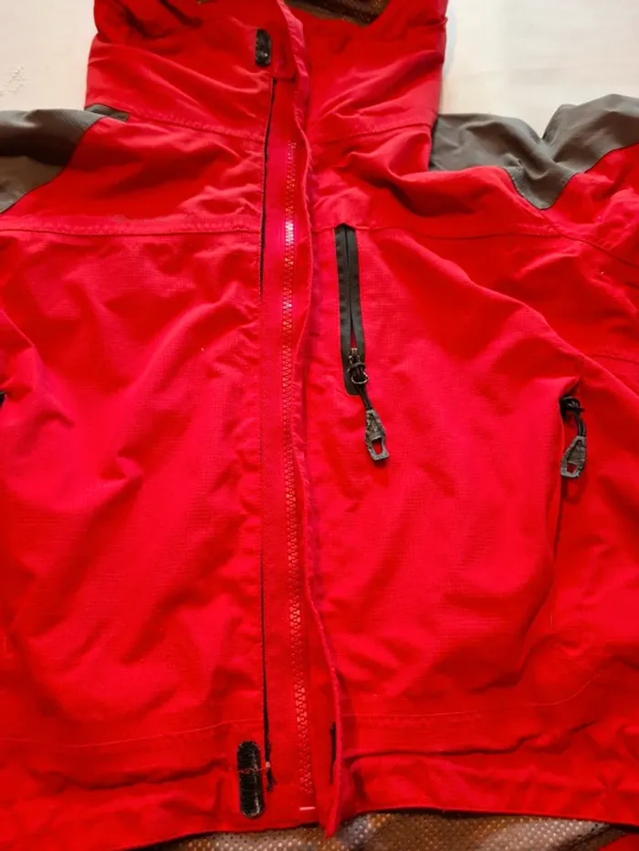 Veste coupe-vent garçon 6 ans - photo numéro 2