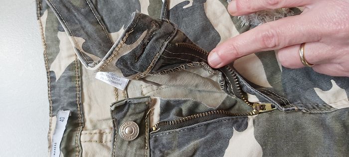 Jeans troué 40 L - photo numéro 5