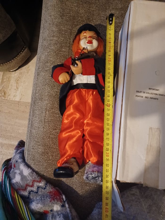 Clown musical très joli fonctionne parfaitement - photo numéro 2