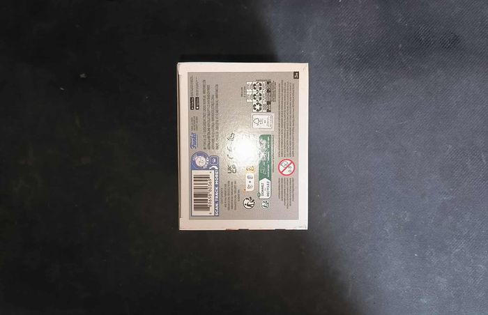 Figurine Funko Pop / Roronoa Zoro 1775 / One Piece / Chase - photo numéro 6