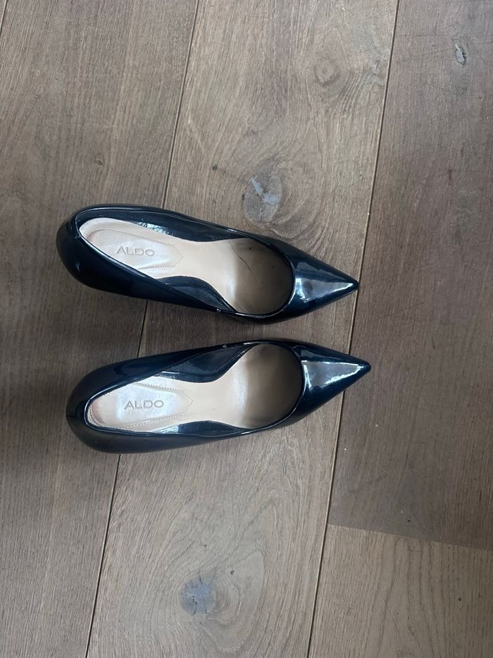 escarpins noirs vernis de la marque Aldo / 40 - photo numéro 3