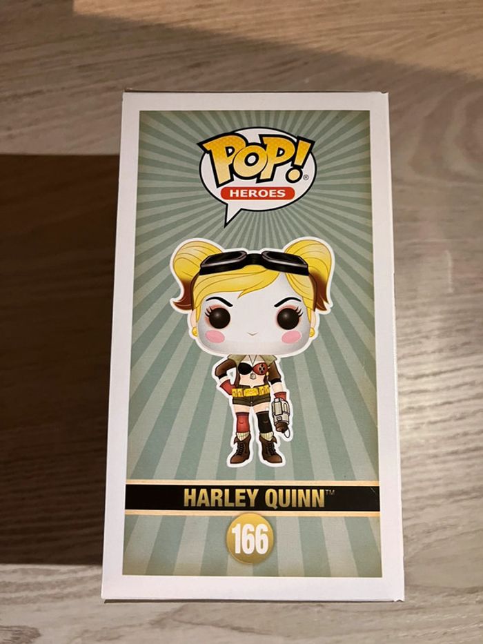 Funko Pop Harley Quinn Christmas - Batman - photo numéro 4