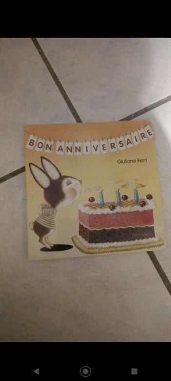 Livre cartonné bon anniversaire