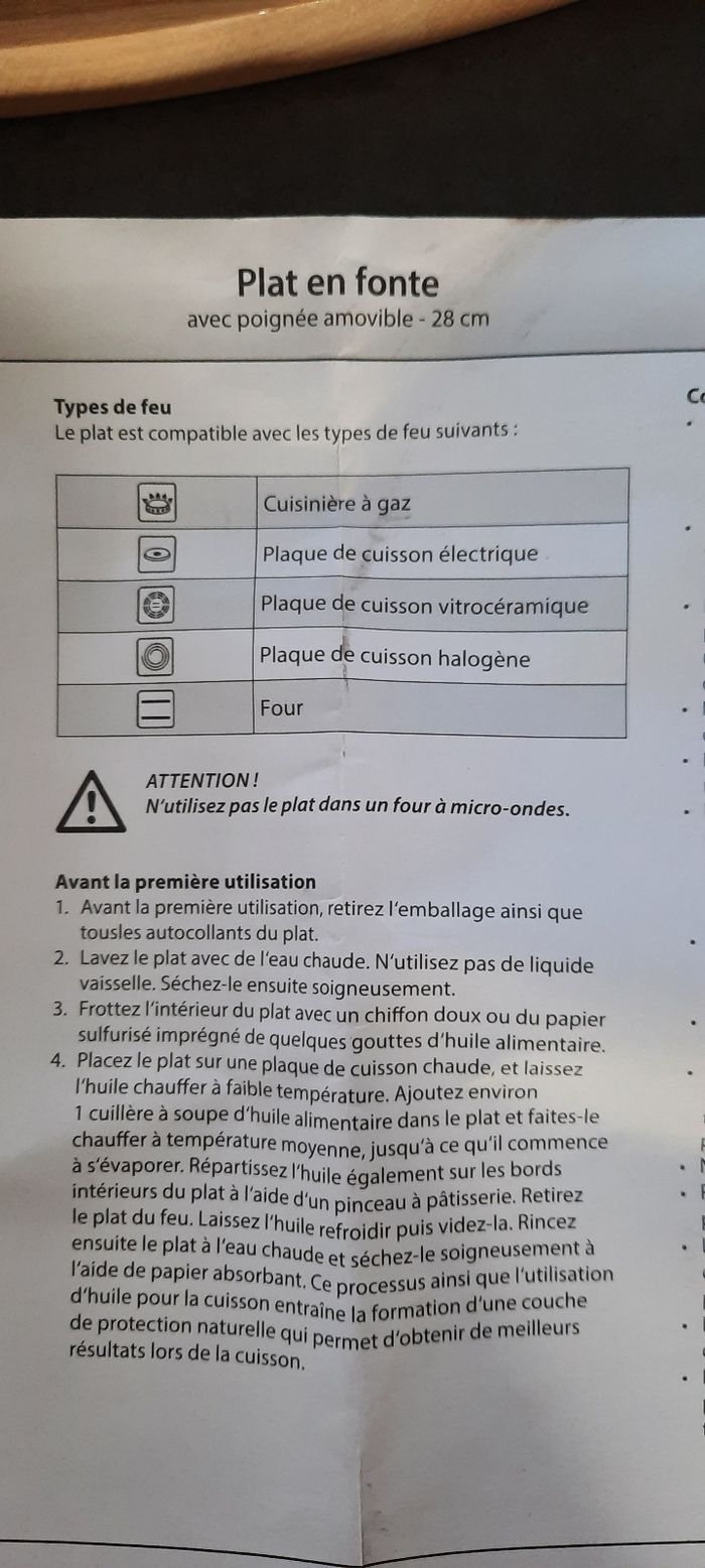 Plat en fonte avec support - photo numéro 5