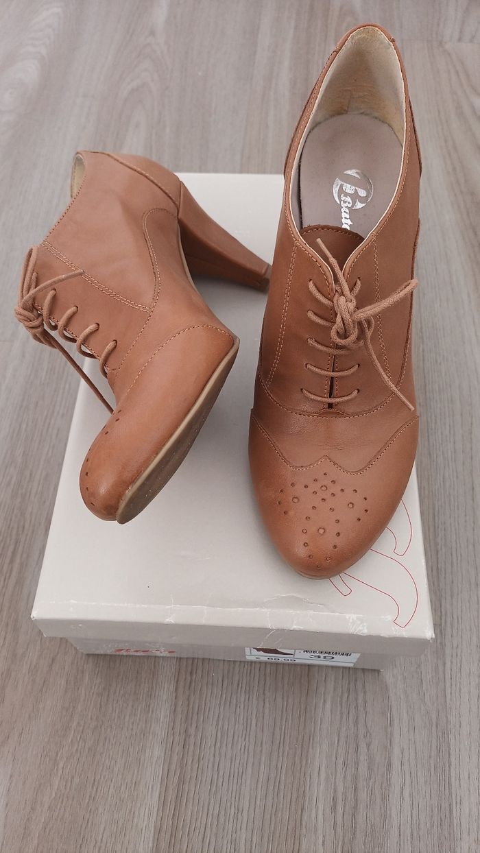 Bottines derbies à talon épais 39