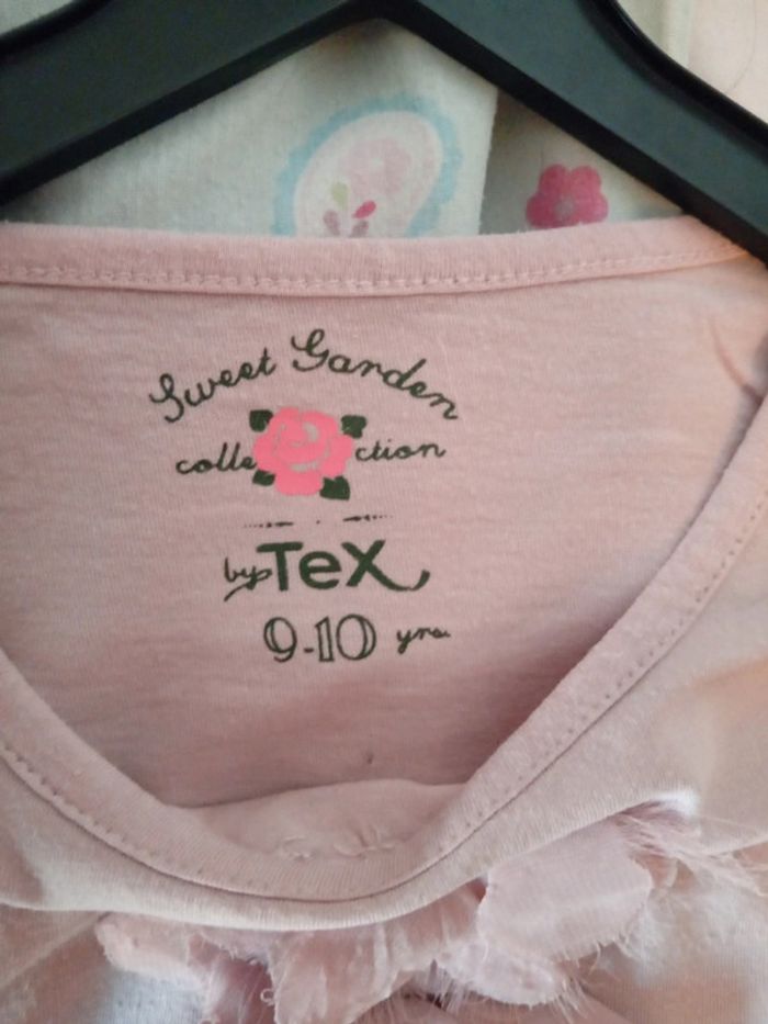 Jolie blouse longues manches rose. 9 ans - photo numéro 15