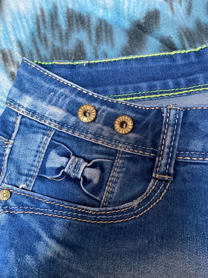 Short jean bleu Luxury taille 40 - photo numéro 2
