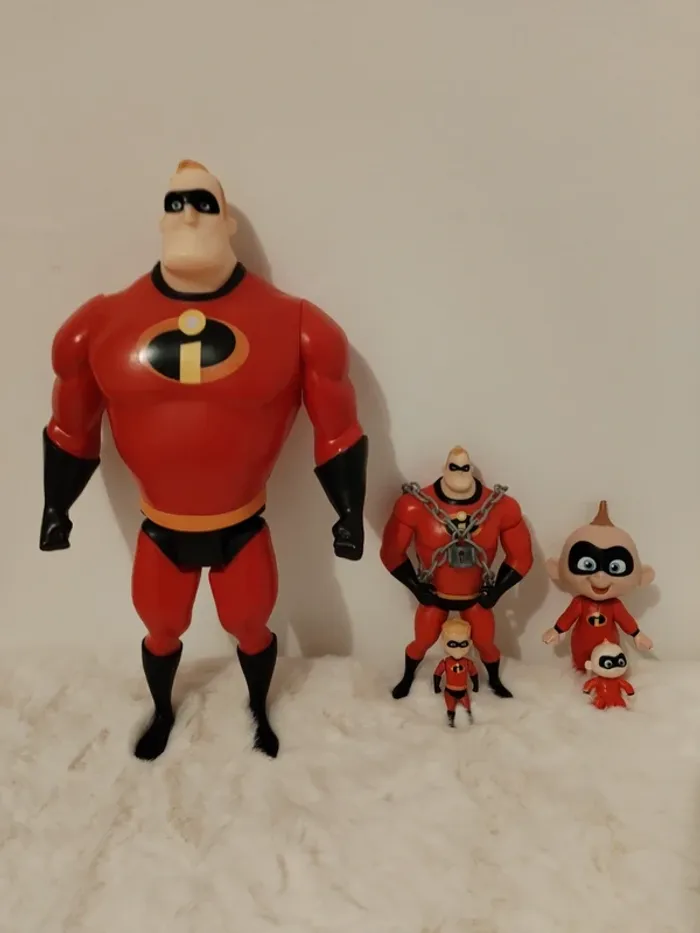 Lot figurines Les indestructibles promo - photo numéro 2