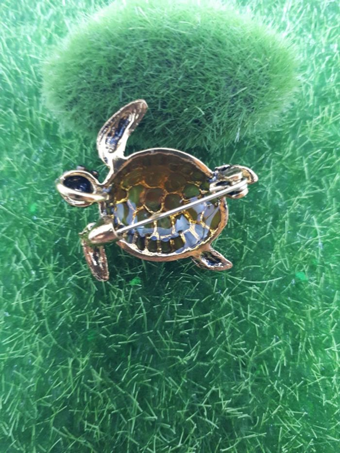 Très belle broche et pondatif tortue 🐢 - photo numéro 3