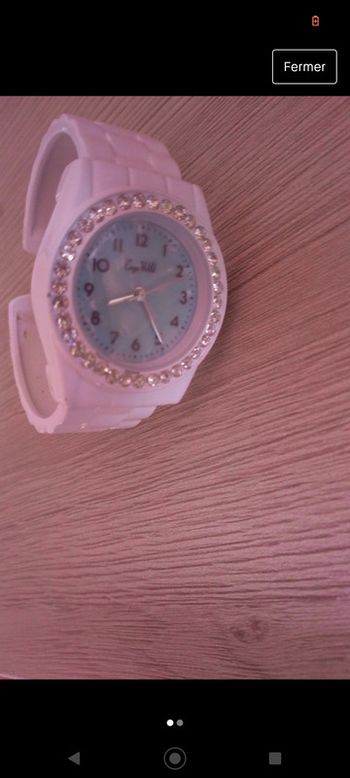 Montre d'été blanche