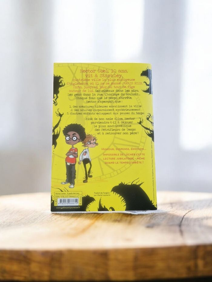 Hector et les petrifieurs de temps - photo numéro 2