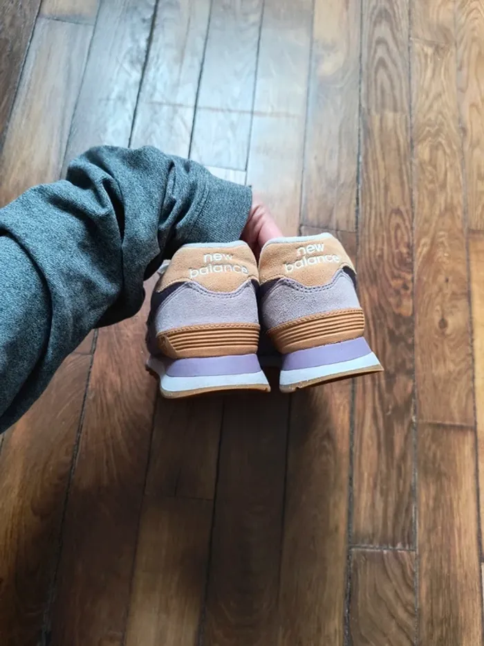 Baskets New Balance 574 pointure 36,5 - photo numéro 5