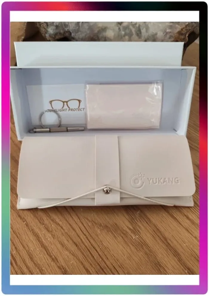 Lunette anti reflet lumière bleu avec accessoires - photo numéro 2