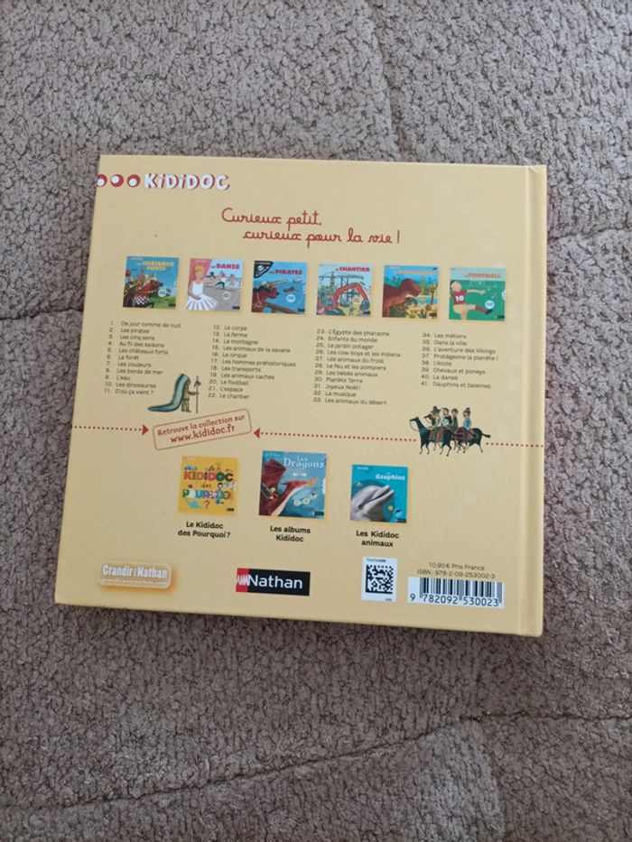 Livre Kididoc : Les cow-boys et les indiens - photo numéro 2