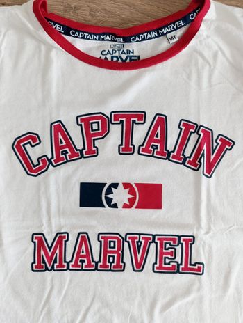 T-shirt manches courtes Captain Marvel 14 ans