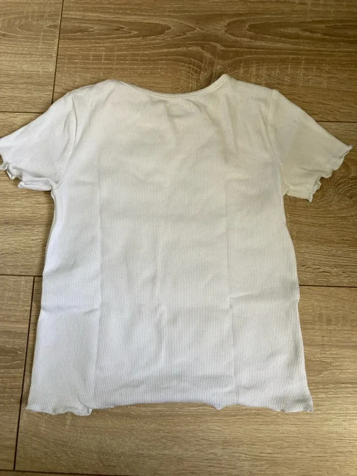 TEE shirt blanc fille 6 ans - photo numéro 2