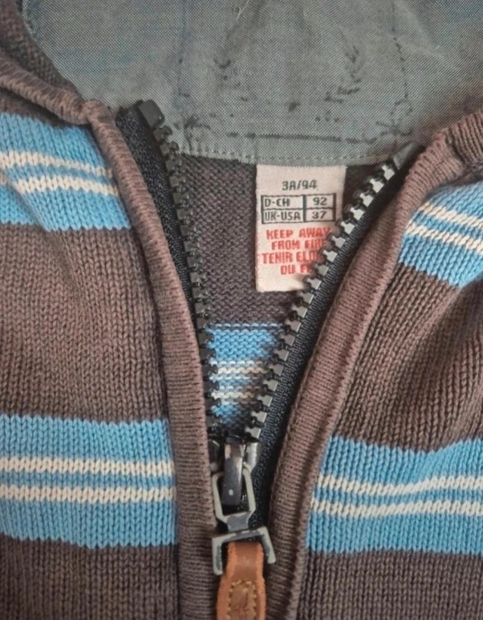 👦 Gilet zippé - photo numéro 2