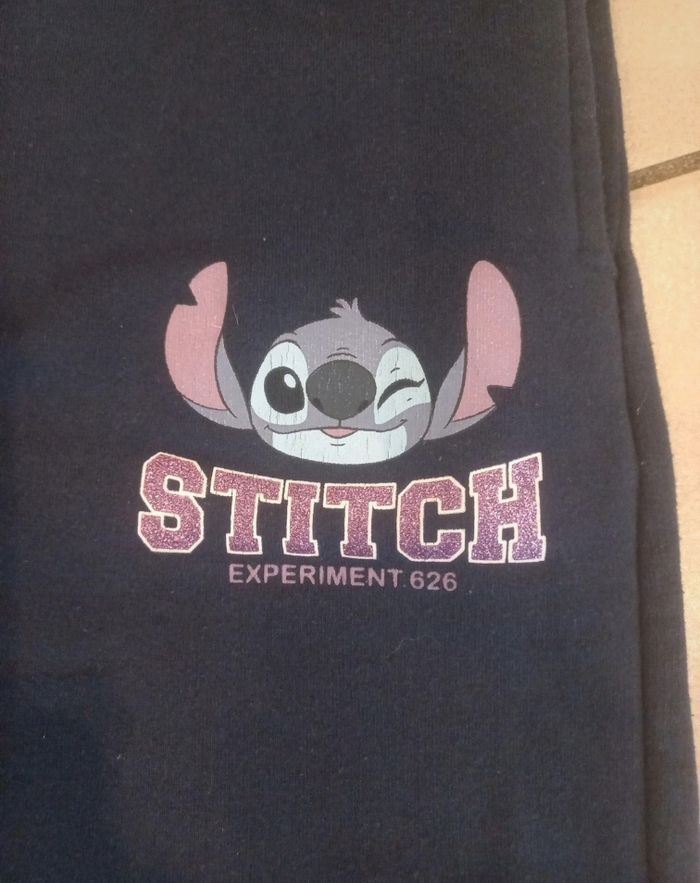 Survêtement stitch 8 ans - photo numéro 2