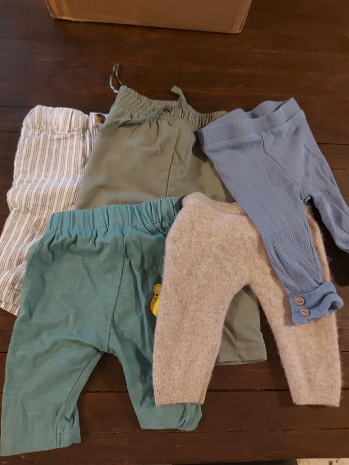 Lot 5 pantalons bébé 3 mois