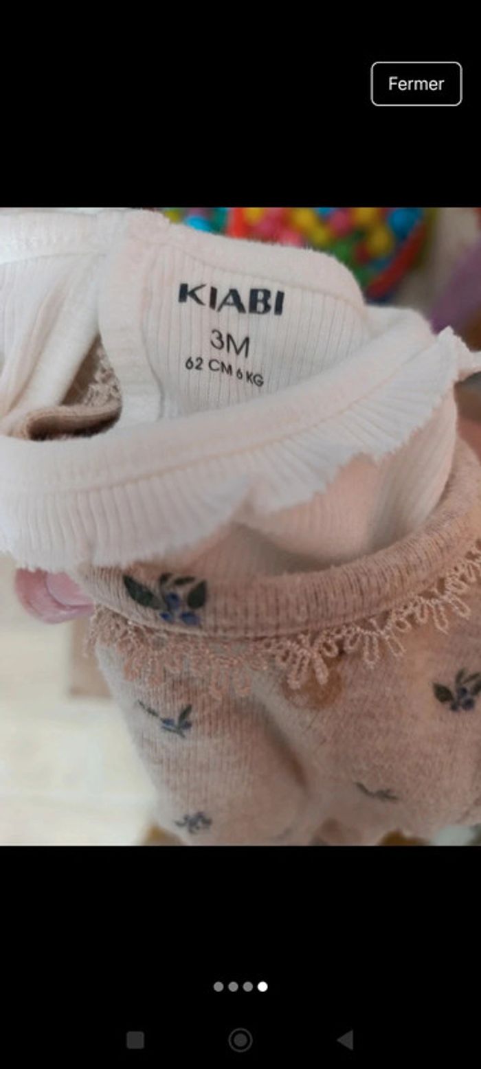 Ensemble tee-shirt manches longues et combishort Kiabi 3 mois - photo numéro 4