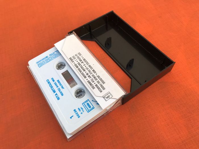 Cassette audio Rita Mitsouko Restez avec moi  (1984) Virgin 50238 PM 403 - photo numéro 3