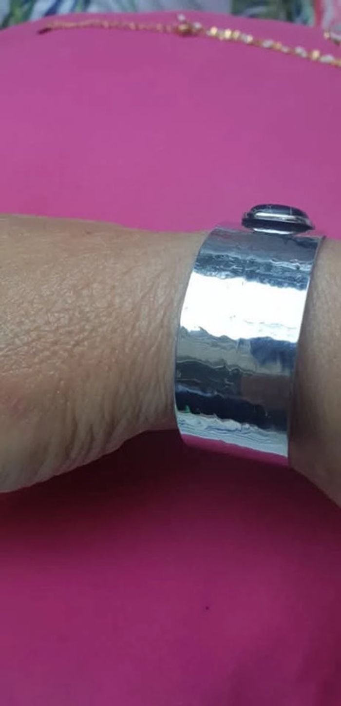 Jonc épais martelé acier inoxydable argent pierre noire réglable - photo numéro 3