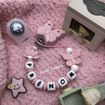 Attache tétine personnalisée en silicone papillon nénuphar 