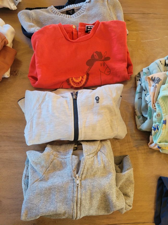 Lot de vêtements 18 mois garçon - photo numéro 8