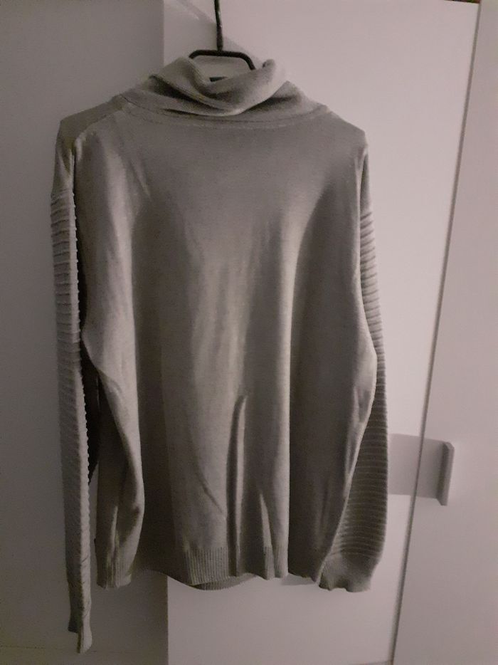 Pull homme - photo numéro 2