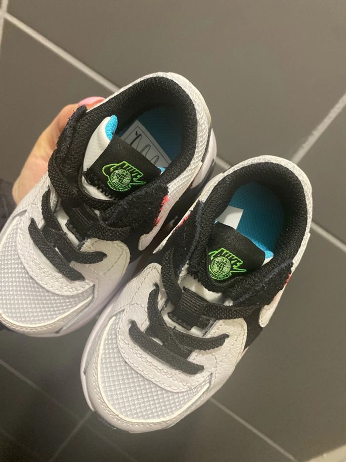 Nike air taille 21 neuve - photo numéro 5
