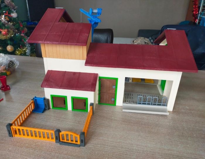 Grande ferme playmobil (2 playmobil en 1) - photo numéro 4