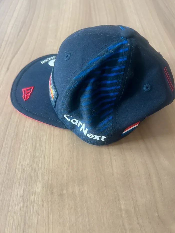 Magnifique casquette oracle Racing redbull enfant - photo numéro 2