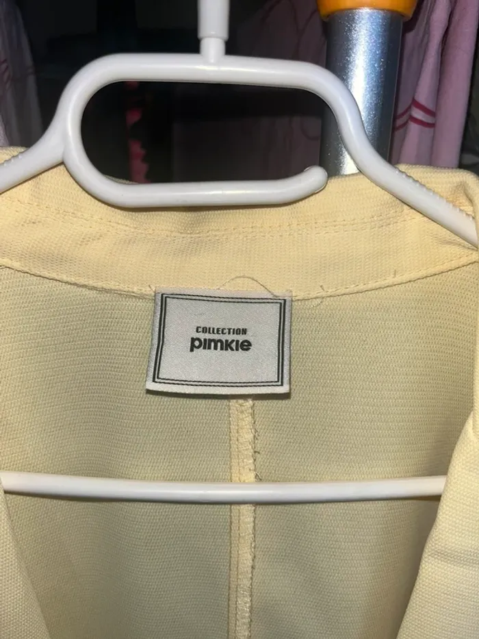 Veste jaune pale - photo numéro 3