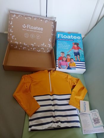 T-shirt anti noyade neuf Floatee taille 3 ans