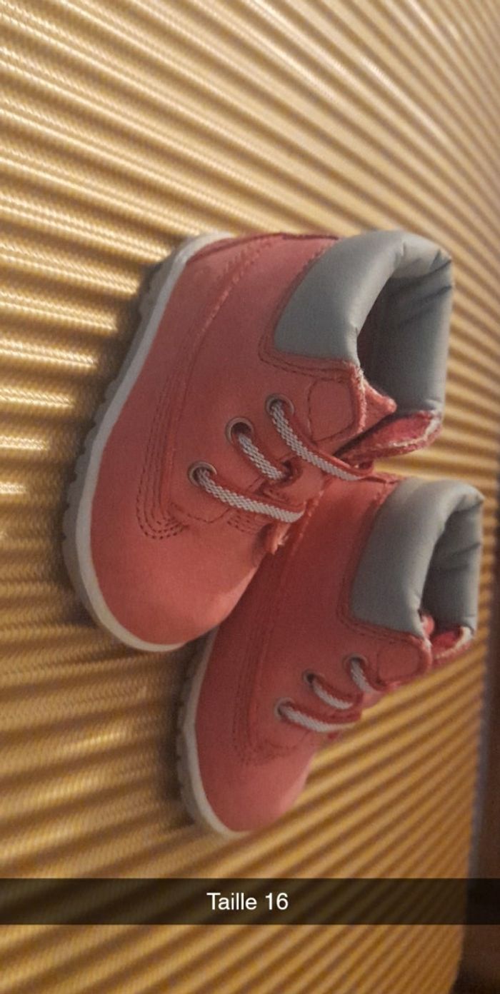 Chaussures timberlind pointure 16