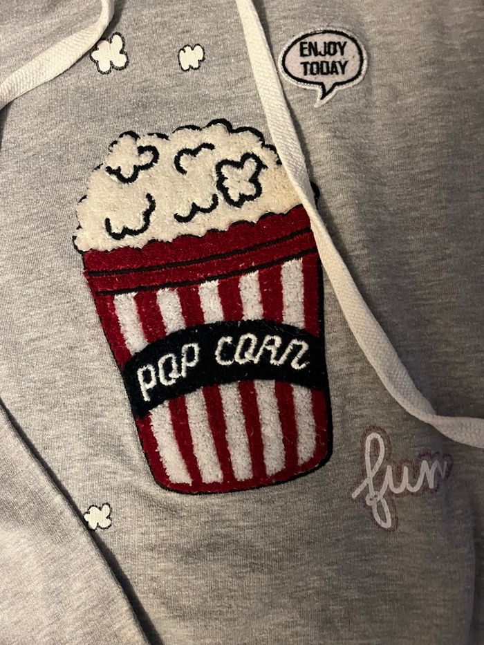 Sweat pop-corn Jennyfer - photo numéro 2