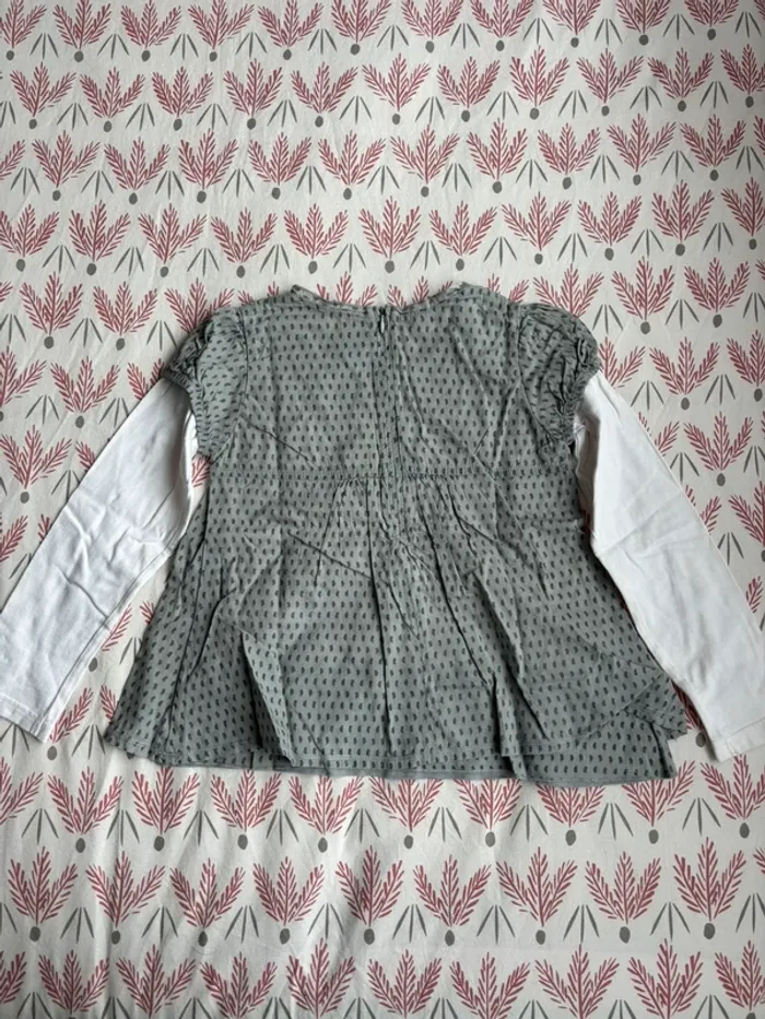 Double haut gris foncé et blanc - photo numéro 3