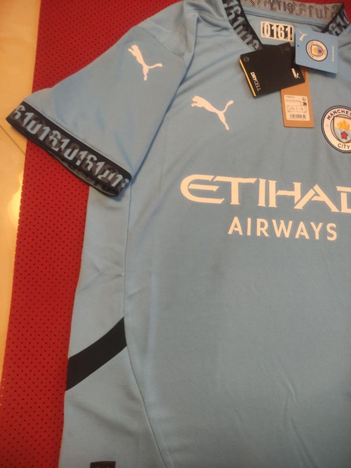 Maillot de foot Manchester City, Puma Authentique Officiel taille enfant 14/16 ans, Neuf - photo numéro 3