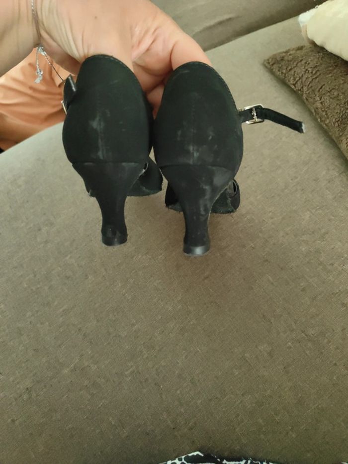 Chaussures de danse noires et argentées - photo numéro 3