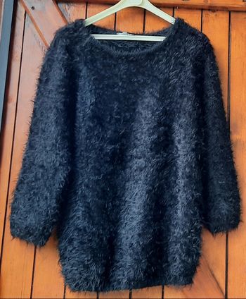Pull noir tout doux, taille L