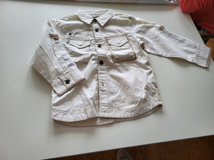 Chemise