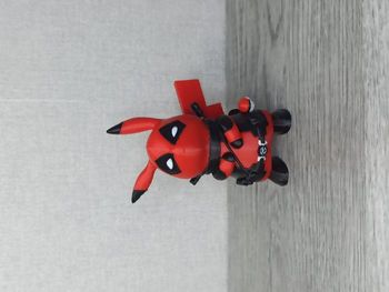 Deadpool Pika- Rouge - 8cm - 